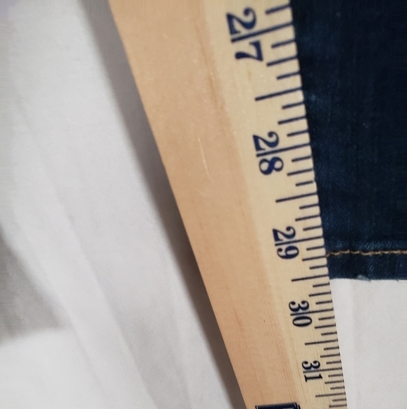 Eddie Bauer Curvy Boot Cut  Medium Washed Jeans Sz 8P - Picture 12 of 12